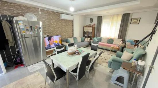 Seferihisar Doğanbey In der Cumhuriyet Nachbarschaft nahe dem Meer 3+1 Luxusvilla