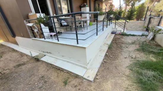 Seferihisar Doğanbey In der Cumhuriyet Nachbarschaft nahe dem Meer 3+1 Luxusvilla