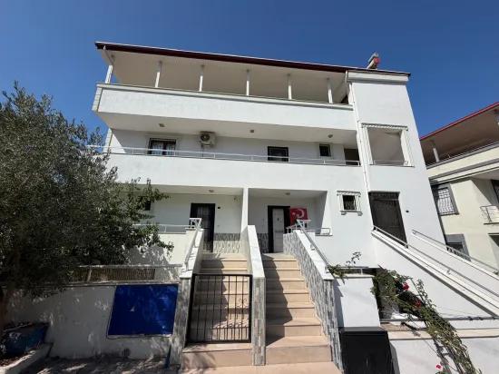 Seferihisar Ürkmez, mit Terrasse Voll Meerblick zu verkaufen Duplex Wohnung 2+1