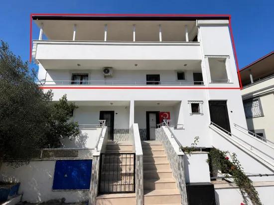 Seferihisar Ürkmez, mit Terrasse Voll Meerblick zu verkaufen Duplex Wohnung 2+1