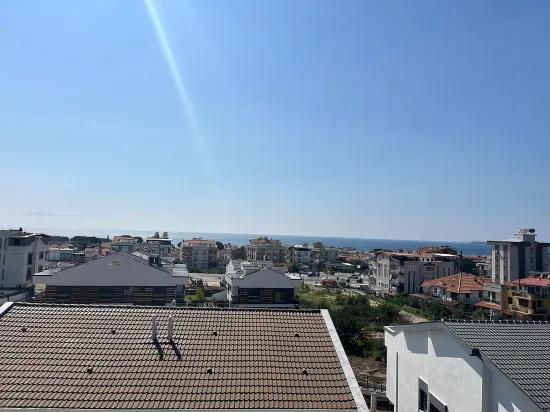 İzmir Menderes Özdere In Ortamahalle zu verkaufen 2+1 Duplex Wohnung