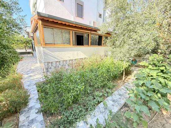 Seferihisar Doğanbey In Cumhuriyet nahe dem Meer Sommer‑winter Wohnen geeignet 3+1 Villa
