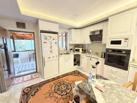 Seferihisar Doğanbey In Cumhuriyet nahe dem Meer Sommer‑winter Wohnen geeignet 3+1 Villa