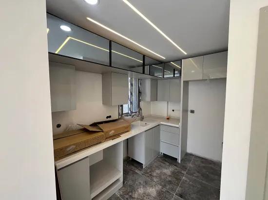 Menderes/özderede Meerseite 400m Zum Meer Breit Mit Garten Und Mit Parkplatz 3+1 Luxuriös Villa
