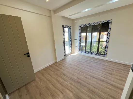 Menderes/özderede Meerseite 400m Zum Meer Breit Mit Garten Und Mit Parkplatz 3+1 Luxuriös Villa
