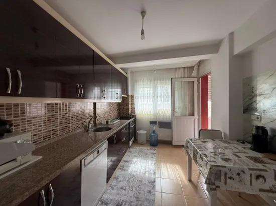 İzmir Seferihisar Hıdırlık Mahallesi'nde Merkezi Konumda Satılık 2+1 Daire