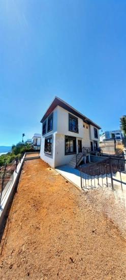 2+1 Sommervilla Mit Großem Garten Zum Verkauf In Seferihisar Payamlı