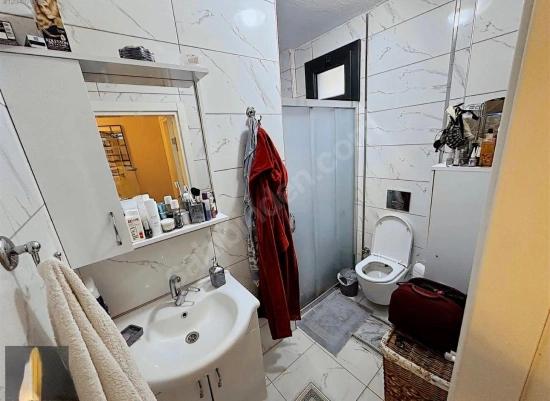 Großzügige 3+1-maisonette-wohnung Mit Garten, 500 M Vom Meer Entfernt In Seferihisar, Mersin.