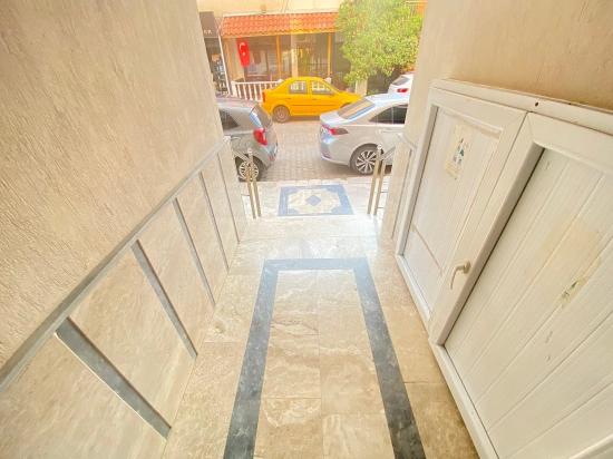 Großzügige 150 M² Große 2+1-Zimmer-Wohnung In Ürkmez, In Meeresnähe Zu Verkaufen