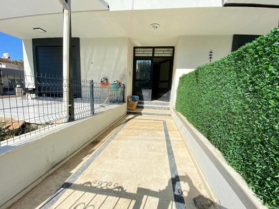 2+1-Maisonette-Wohnung Zum Verkauf In Seferihisar Ürkmez, In Meeresnähe