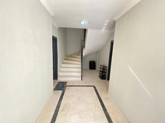 2+1-Maisonette-Wohnung Zum Verkauf In Seferihisar Ürkmez, In Meeresnähe