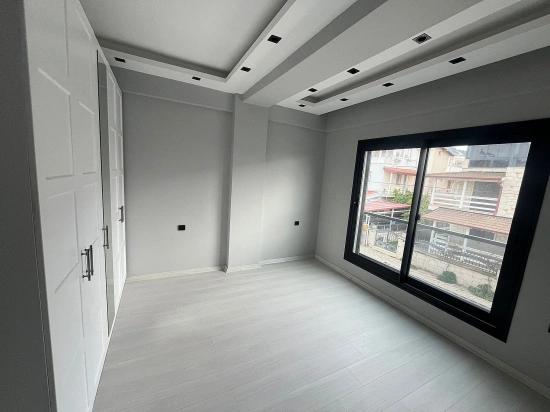 Ultra-luxusvilla Mit Großem Garten, 30 Meter Vom Meer Entfernt In Özdere