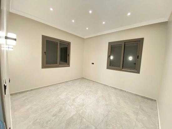 Brandneues Freistehendes Haus Mit 2 Schlafzimmern Und Einem Zusätzlichen Zimmer In Seferihisar Kavakdere, Inmitten Der Natur Und 3 Km Vom Meer Entfernt.