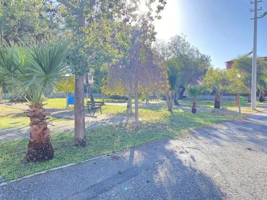 Die Beste Lage Und Das Beste 1+1 Gartenapartment Am Meer In Ürkmez Bengiler