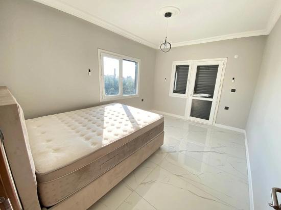 Eine Freistehende Villa Auf Einem 307 M² Großen Grundstück, 50 M Vom Meer Entfernt In Doğanbey.
