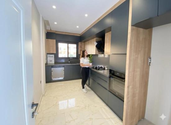 550 M² Großes Grundstück In Kavakdere, Seferihisar, Luxuriöse 3+2-zimmer-villa Mit Pool