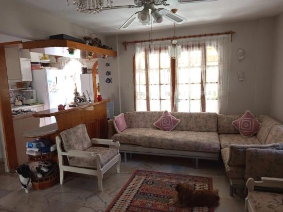 3+1 Villa Zum Verkauf In Doğanbey, In Einer Anlage Am Meer Mit Swimmingpool