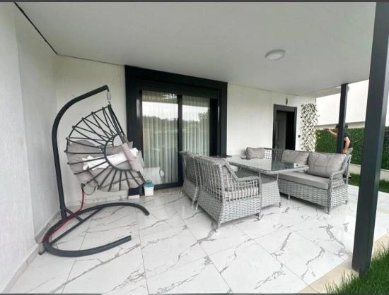 2+1 Villa Zum Verkauf In Seferihisar Payamlı, In Meeresnähe, Mit Großem Garten