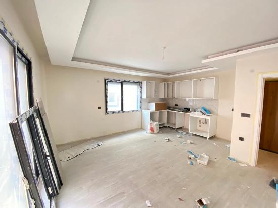 Seferihisar Ürkmez zentrale Lage luxus Sifir 2+1 Wohnung zum Verkauf