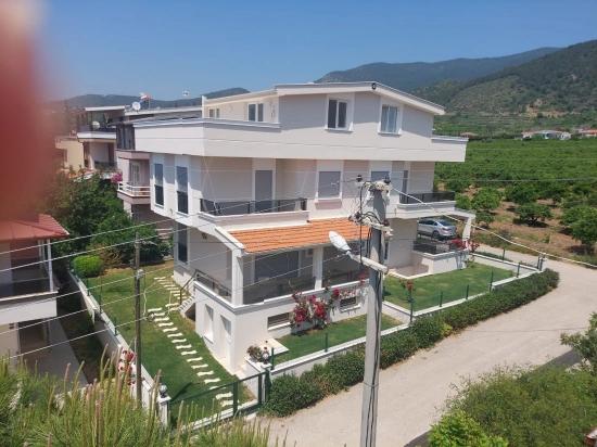 6+1 Villa Zum Verkauf In Özdere, In Der Nähe Des Meeres, Mit Natur- Und Meerblick