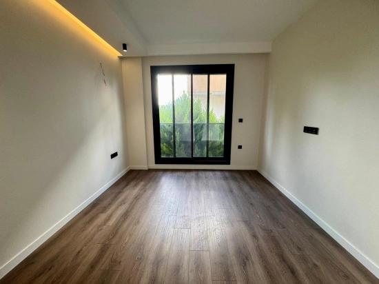 Luxuriöse, Völlig Freistehende 4+1-villa Mit Pool, Ganz Neu, In Sığacık, Seferihisar.