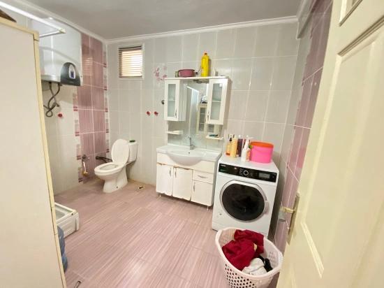 2+1-zimmer-wohnung Zum Verkauf In Seferihisar, Mersin, 100 Meter Vom Meer Entfernt.