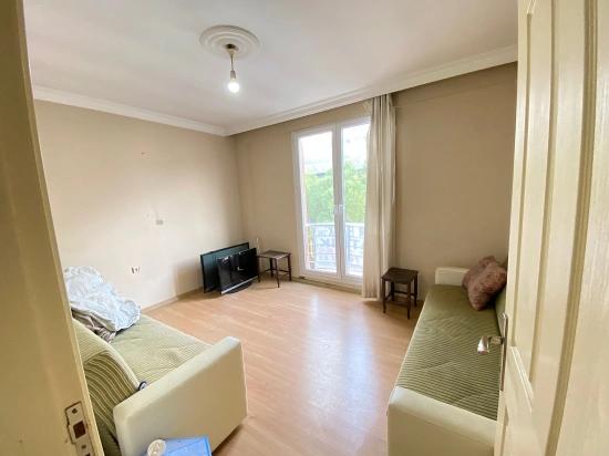 2+1-zimmer-wohnung Zum Verkauf In Seferihisar, Mersin, 100 Meter Vom Meer Entfernt.
