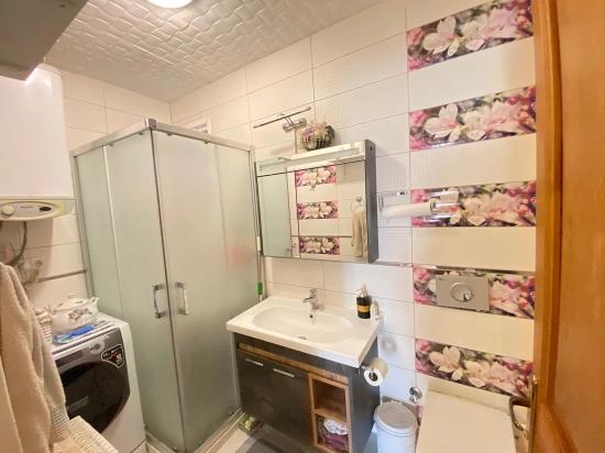Freistehende, Komfortable 3+1-zimmer-villa Mit Pool Und Sicherheitssystem In Seferihisar Erdem Tur Site Zu Verkaufen.