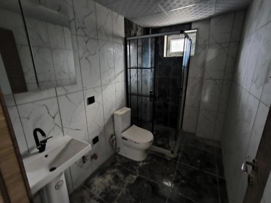 Wohnung Zum Verkauf Im Bezirk Menderes Fevzi Çakmak, Wo Blau Und Grün Aufeinandertreffen!