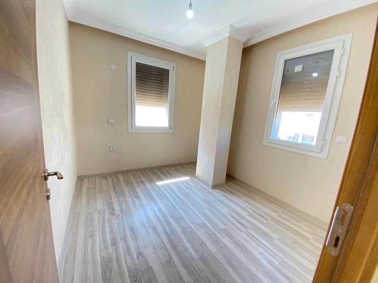 In Seferihisar Doğanbey Einzigartiges Freistehendes Großes Gartenumschlossenes Zu Verkaufendes 3+1 Villenhaus