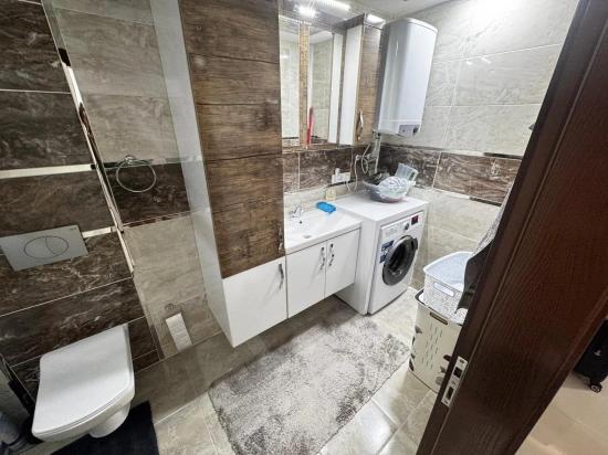 Geräumige 2+1-Wohnung Zum Verkauf In Seferihisar Mersin In Der Nähe Des Meeresgebiets Mit Separater Küche