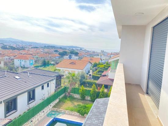 Freistehende, Luxuriöse 4+2-zimmer-villa Mit Pool Und Vollem Meerblick In Seferihisar!