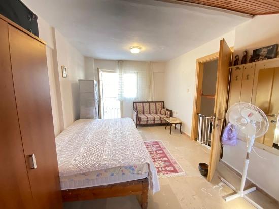 Seferihisar Cumhuriyet Mahallesi, Yıldız Tur Sitesi. 3+1 Wohnung Zum Verkauf, Wo Blau Und Grün Sich Treffen.