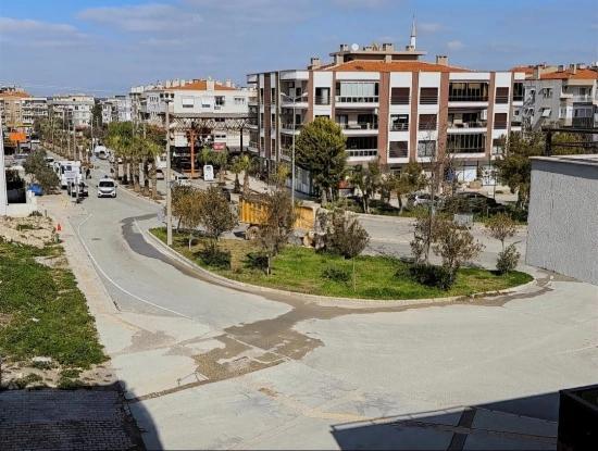 3+1 Maisonette-Wohnung Mit Kamin, Meerblick Und Geräumigem Wohnzimmer Im Herzen Des Viertels Fevzi Çakmak In Urla.