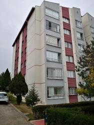3+1-Zimmer-Wohnung Zum Verkauf In Ankara Batıkent Batısitesi, Keine Zusätzlichen Renovierungsarbeiten Erforderlich, Mittlere Etage, In Unmittelbarer Nähe Zu Sozialen Einrichtungen.