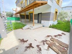 3+1-Zimmer Villa Zu Verkaufen in Cumhuriyet Bz. Seferihisar Doğanbey - 200 m²