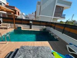 3+1-Zimmer Villa Zu verkaufen in Cumhuriyet Bz. Seferihisar Doğanbey - 180 m²