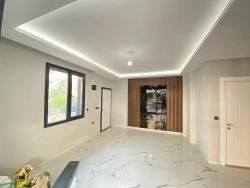 4+1 Villa Mit Separatem Garten Und Eigenem Garten In Unmittelbarer Nähe Zum Meer In Doğanbey Zu Verkaufen