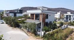 3+1 Villa Zum Verkauf In Doganbey, 300 M Entfernt