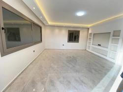 Brandneues Freistehendes Haus Mit 2 Schlafzimmern Und Einem Zusätzlichen Zimmer In Seferihisar Kavakdere, Inmitten Der Natur Und 3 Km Vom Meer Entfernt.