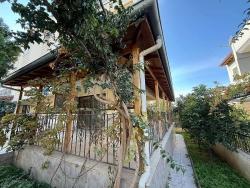 4+1-Zimmer Villa Zu Verkaufen in Çukuraltı Bz. Menderes Özdere - 200 m²