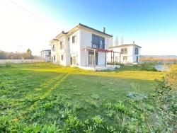 3+1-Zimmer Villa Zu Verkaufen in Kavakdere Bz. Seferihisar - 200 m²