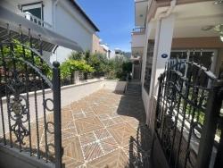 3+1 Villa Zum Verkauf In Özdere Mit Parkplatz Und Meerblick