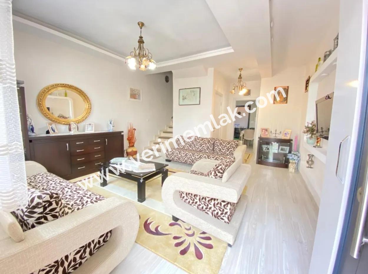250M2 Wohnzimmer Küche Separat Verkauf 4 1 Villa Zum Meer In Ürkmez
