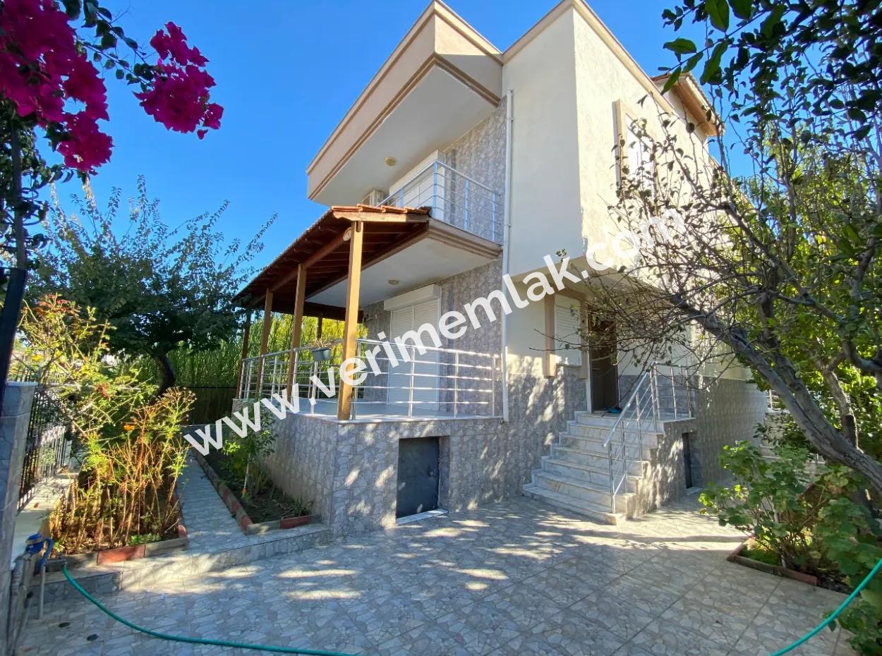 Seferihisar Ürkmezde Single Detached Sea 50 Mt Zu Verkaufen 4 1 Sommerhaus