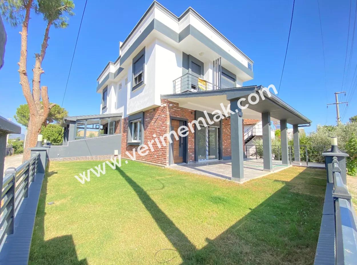 Doganbet Atatürk Mh.de 3 1 Villa Zum Verkauf Mit Vollem Meeresgarten