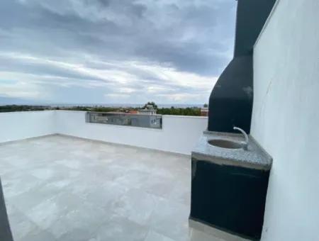 Luxuriös Gebautes 4 1 Sommerhaus Mit Freistehendem Eingang In Doğanbey, Seferihisar