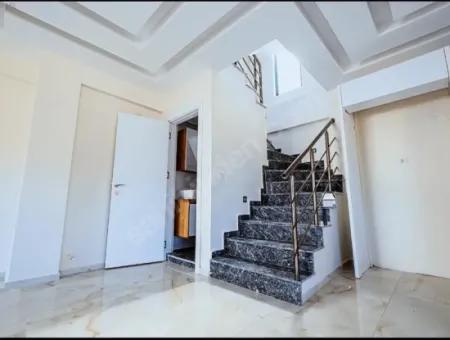 3 1 Villa Zum Verkauf Mit Großem Garten Mit Freistehendem Einzelpool In Doğanbey