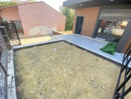 3 1 Villa Zum Verkauf In Doganbey 300 Meter Vom Meer Entfernt Mit Überdachtem Parkplatz Garten