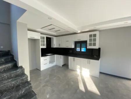 3 1 Villa Zum Verkauf Auf 250 Metern Grundstück In Doganbey